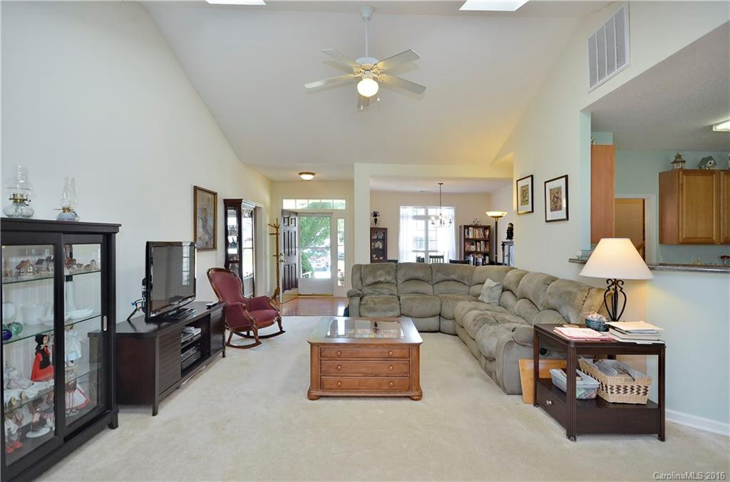 18 Meadow Walk Court - Photo 7