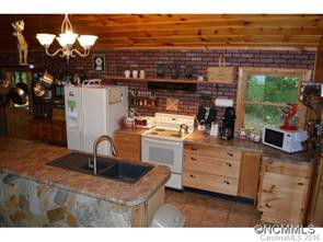 612 Whispering Winds Road - Photo 13