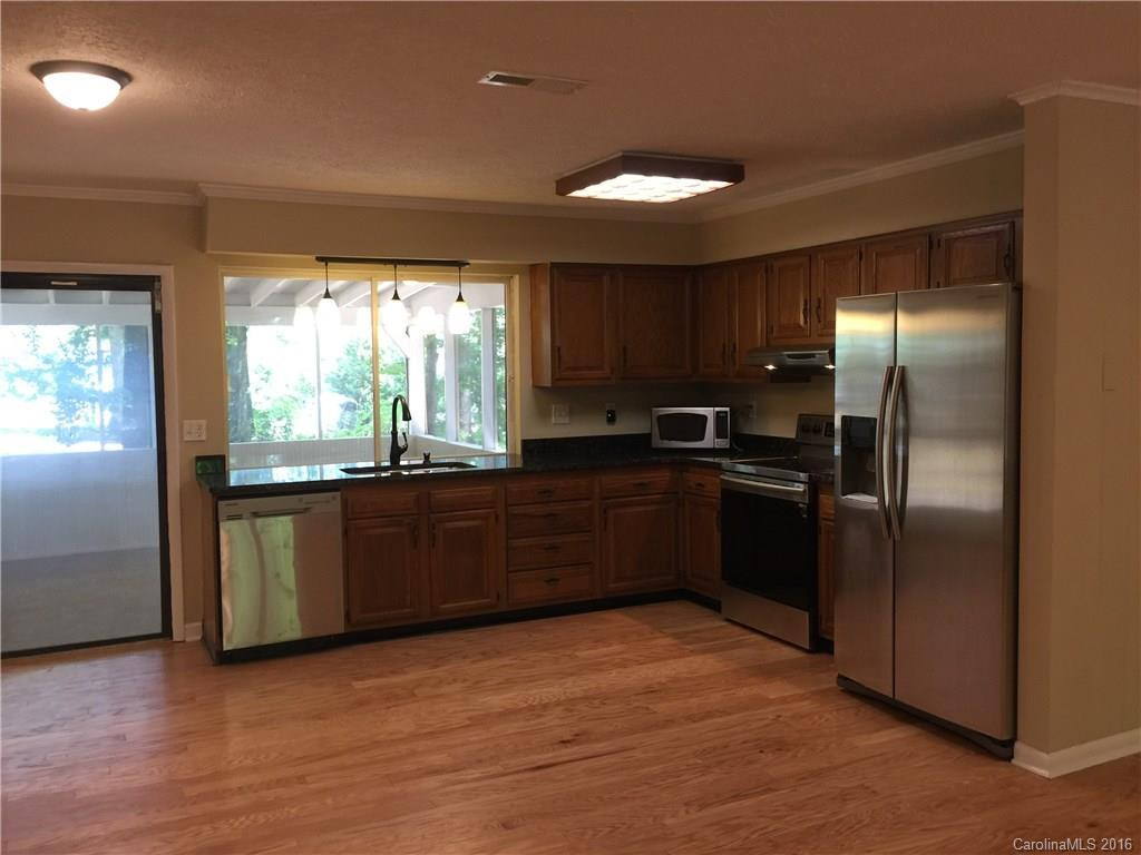 202 Piney Meadow Drive - Photo 9