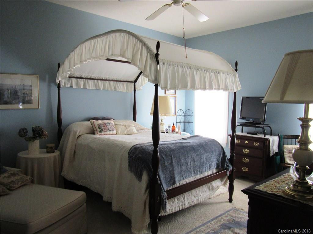 6 Country Meadows Lane #6 - Photo 11