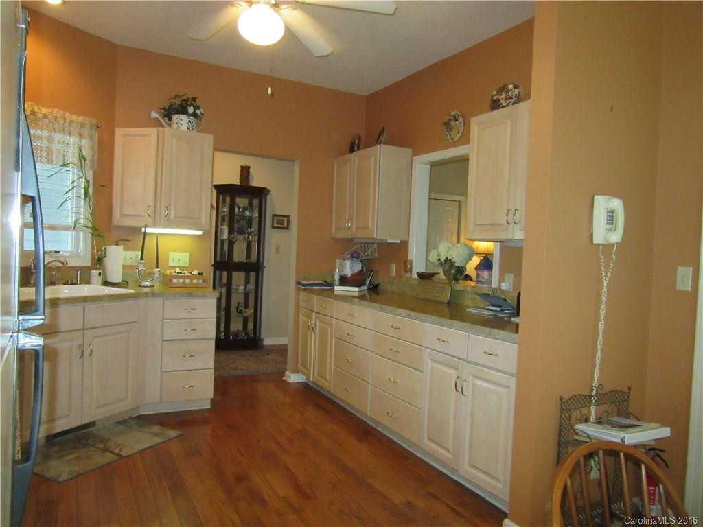 6 Country Meadows Lane #6 - Photo 8