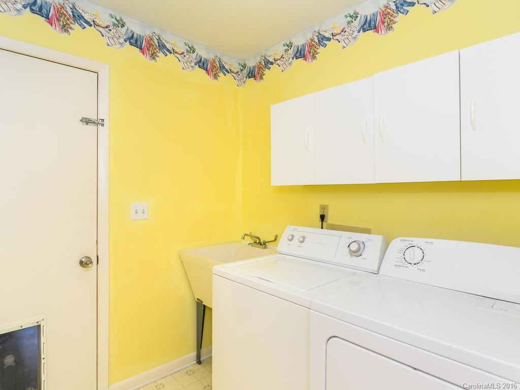 209 Navaho Drive - Photo 19