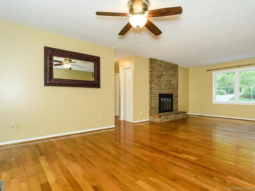 209 Navaho Drive - Photo 4