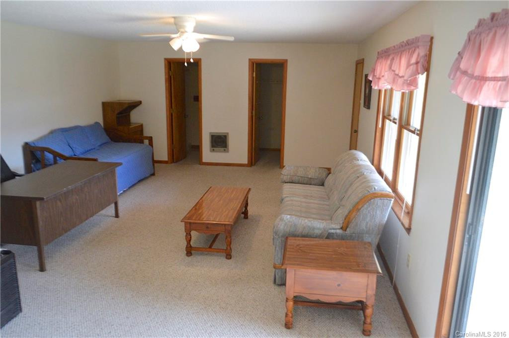102 Hollow Drive - Photo 20