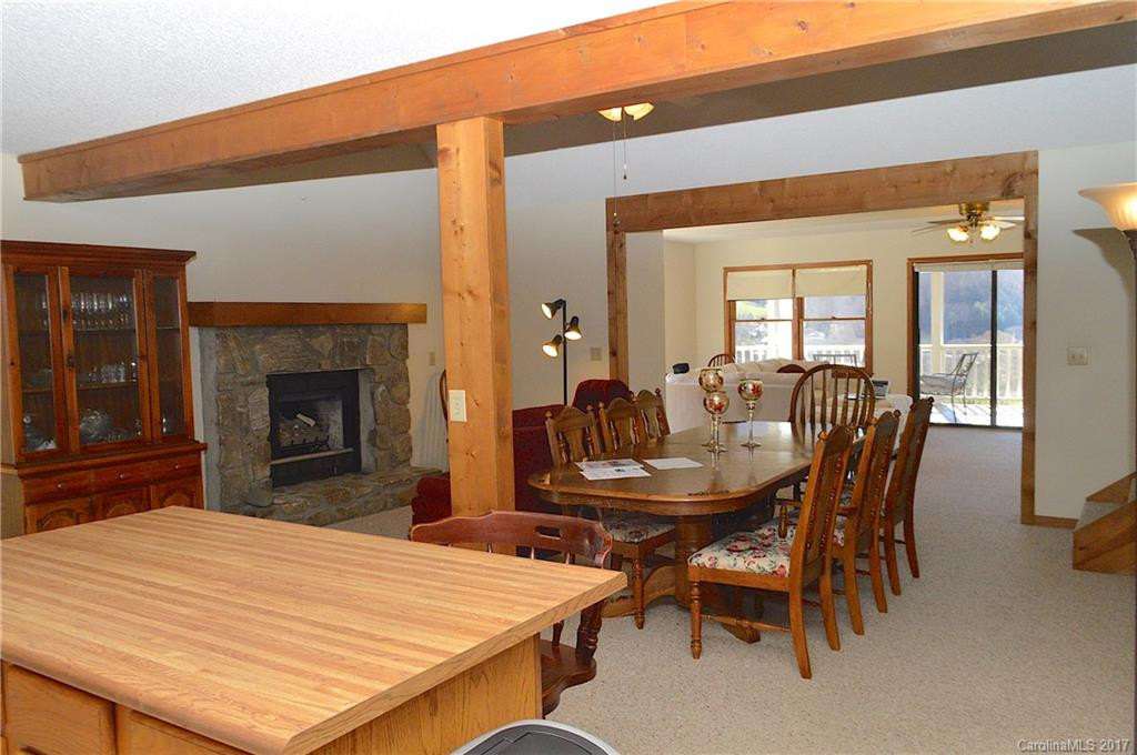 102 Hollow Drive - Photo 6