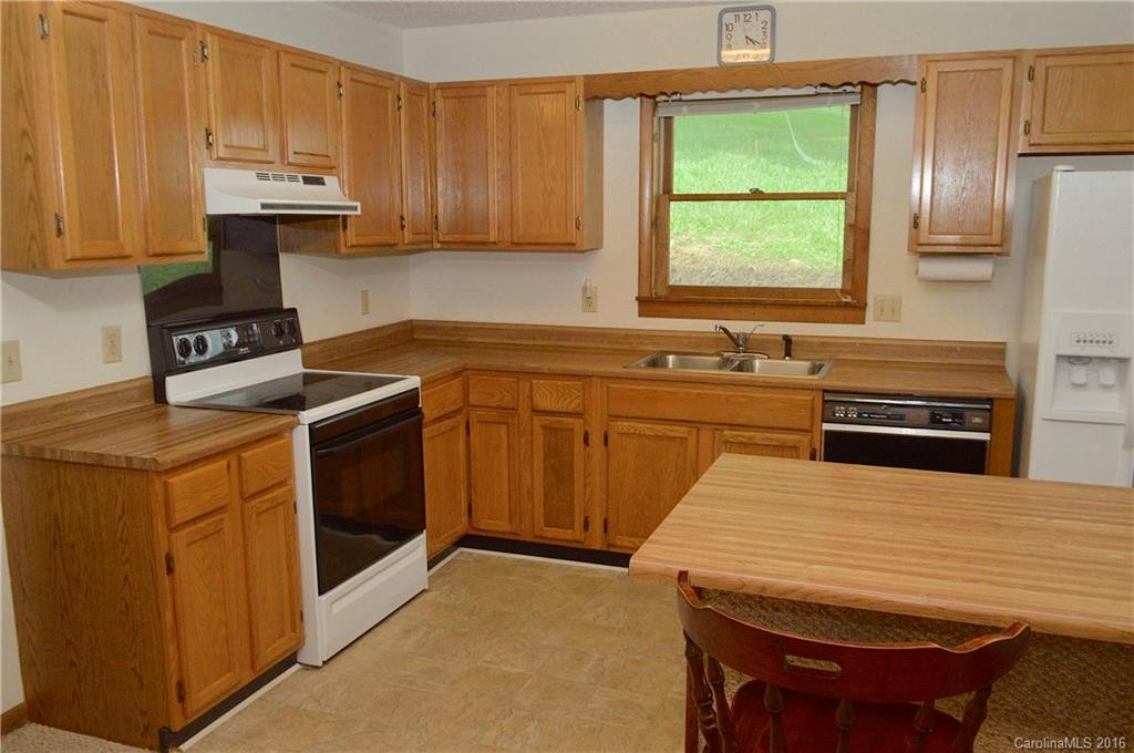 102 Hollow Drive - Photo 8