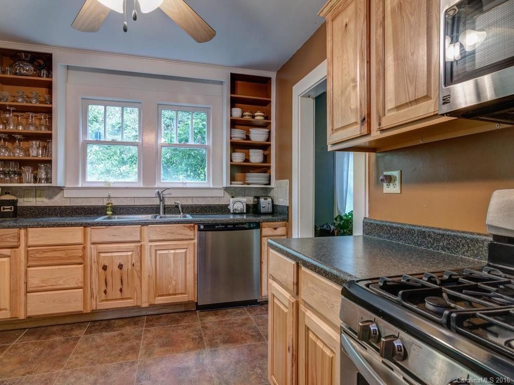 2322 Old Marshall Highway - Photo 9