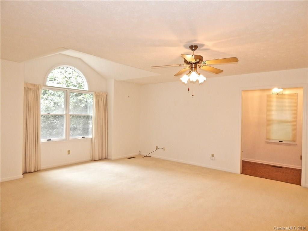 112 Jenny Lind Drive - Photo 13