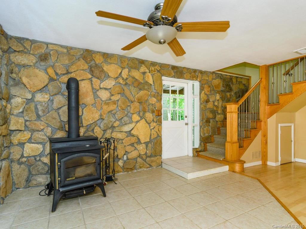119 Pink Fox Cove Road - Photo 18
