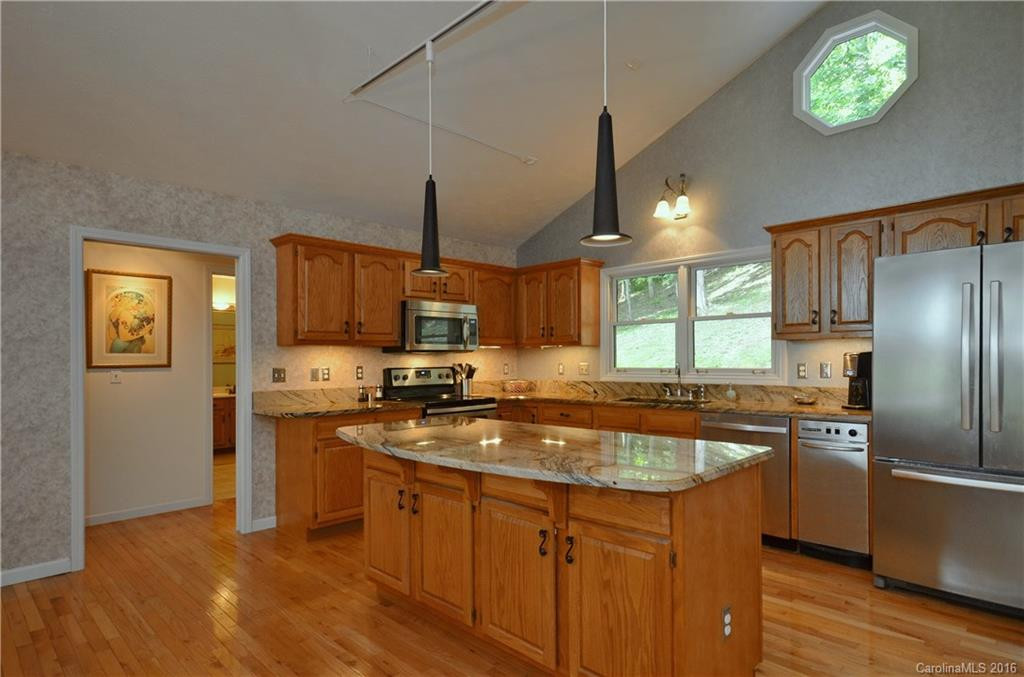 442 Presidential Drive - Photo 6