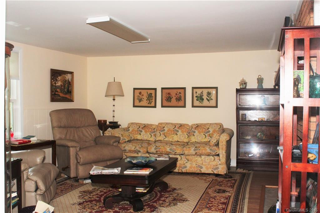 220 Hill Road - Photo 15
