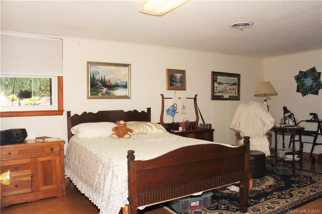 220 Hill Road - Photo 19