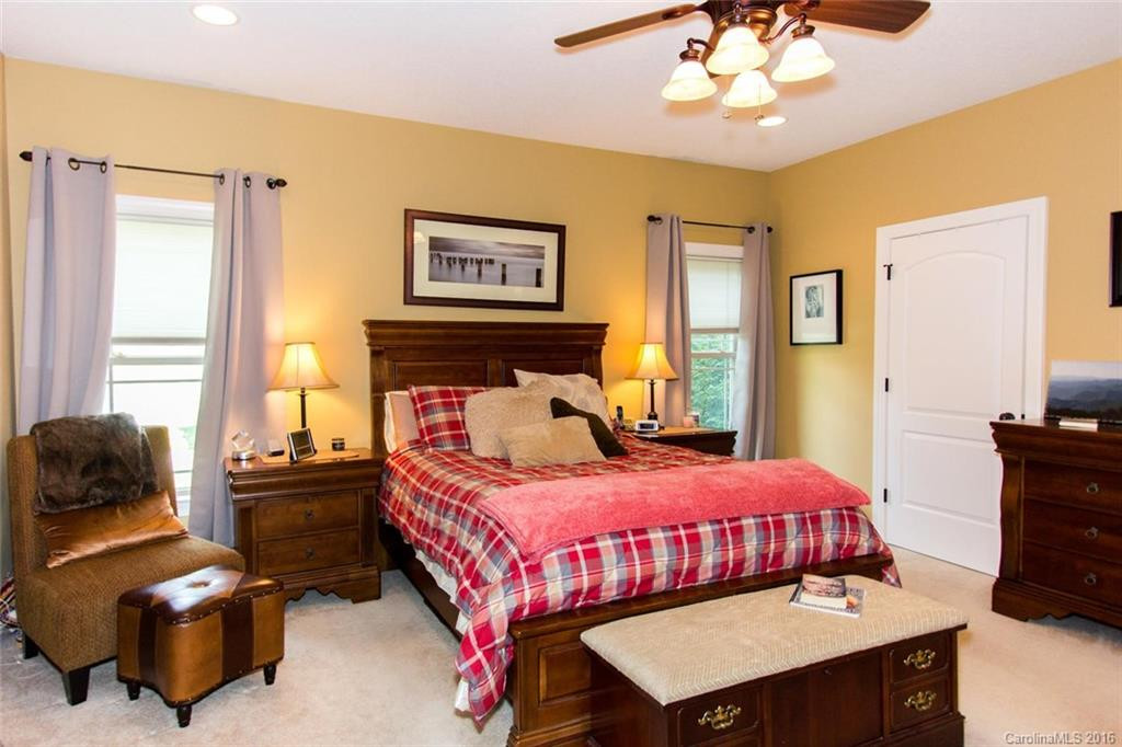 39 Jupiter Hills Drive - Photo 11