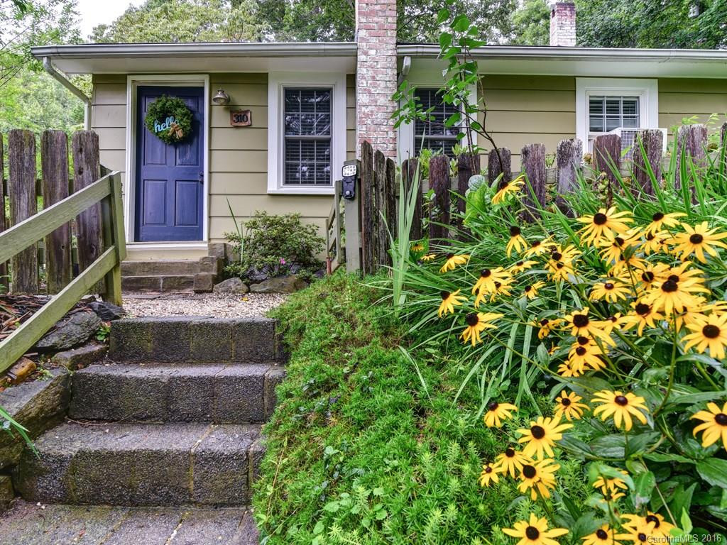 310 Oakdale Drive - Photo 2