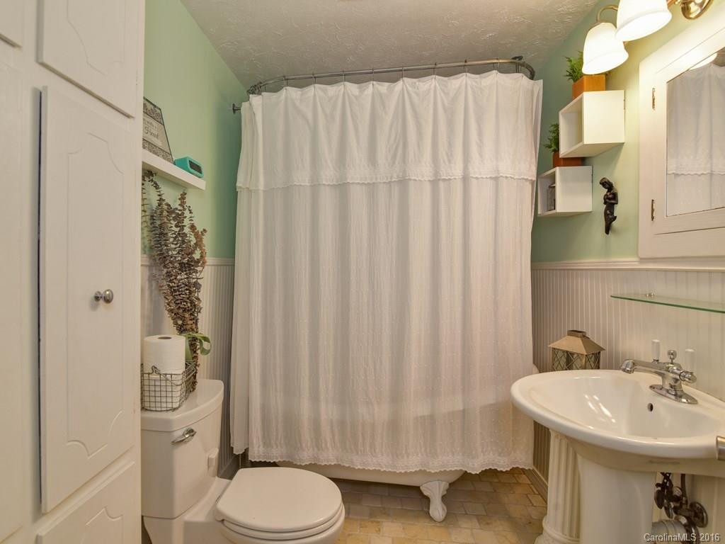 310 Oakdale Drive - Photo 16
