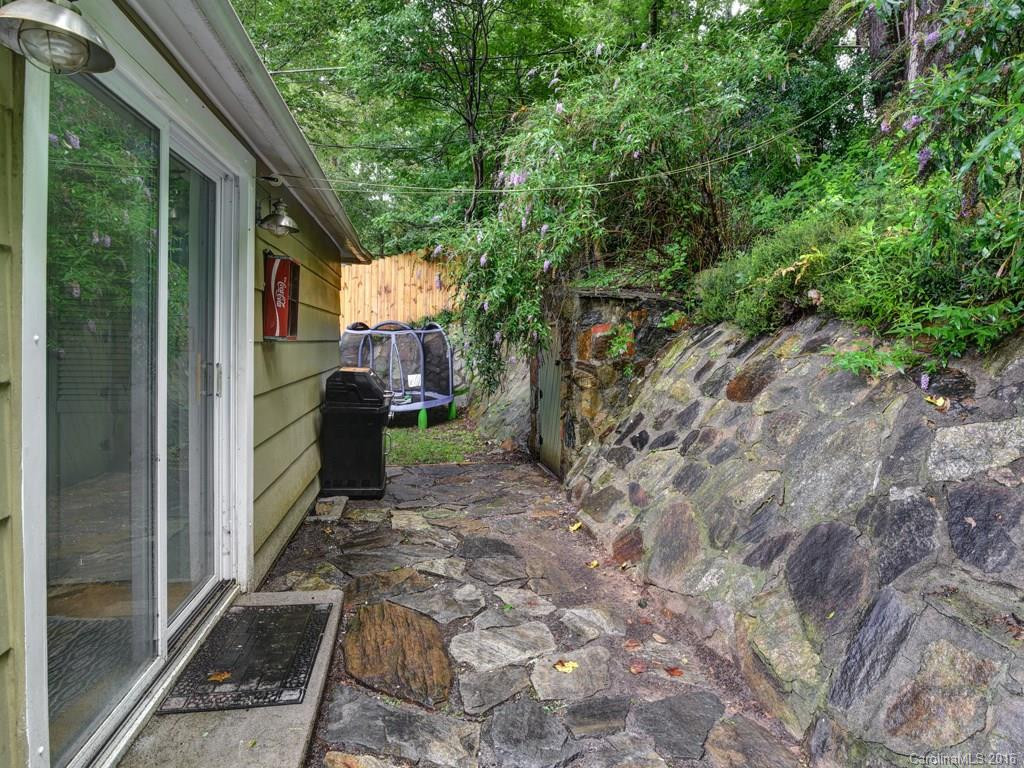 310 Oakdale Drive - Photo 18