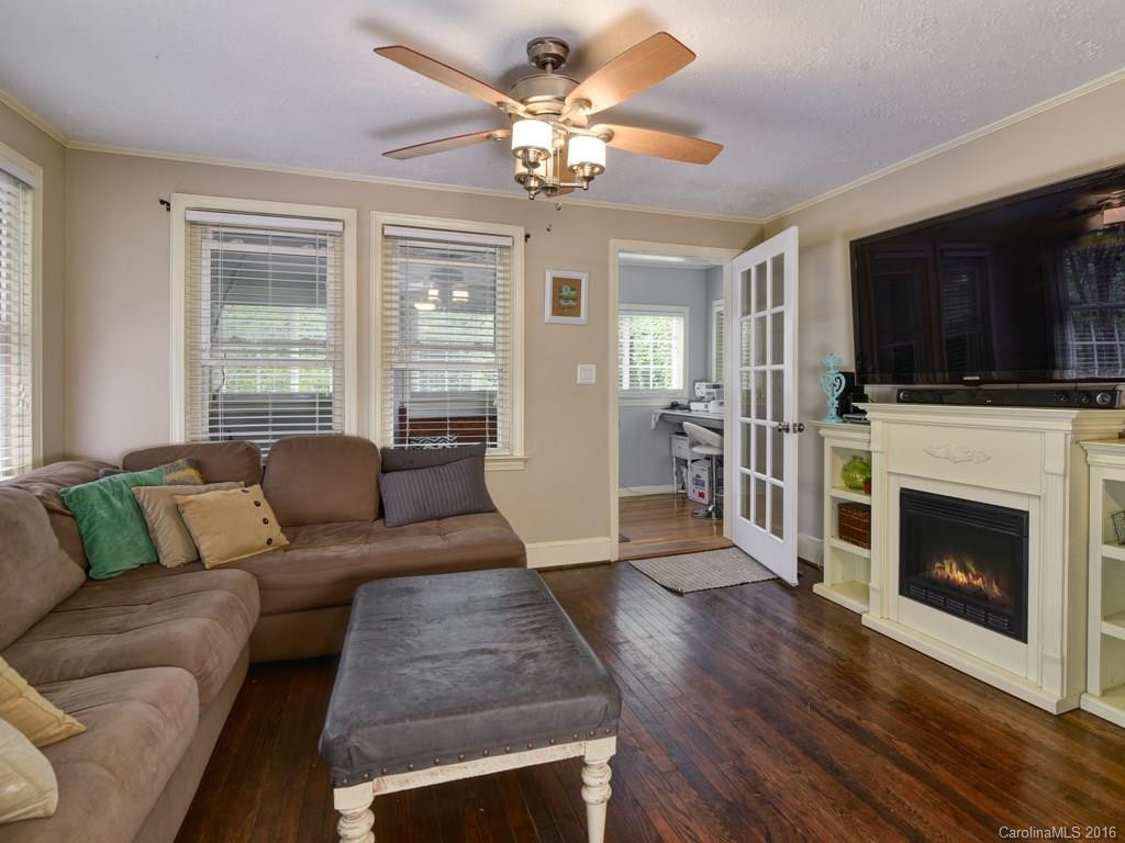310 Oakdale Drive - Photo 6