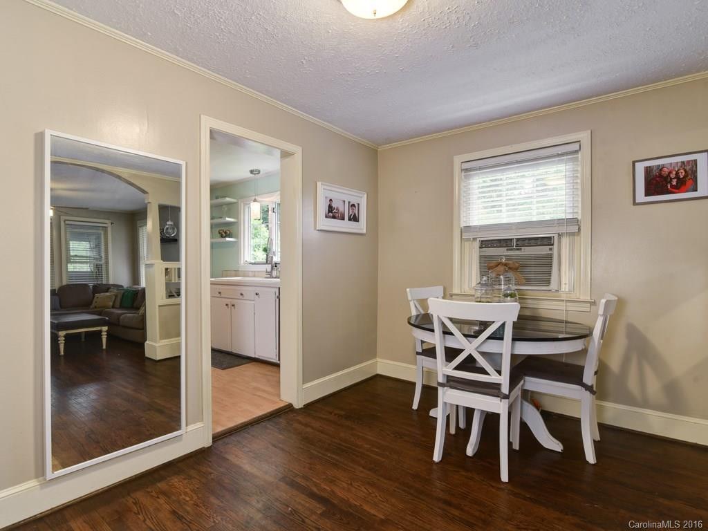 310 Oakdale Drive - Photo 10