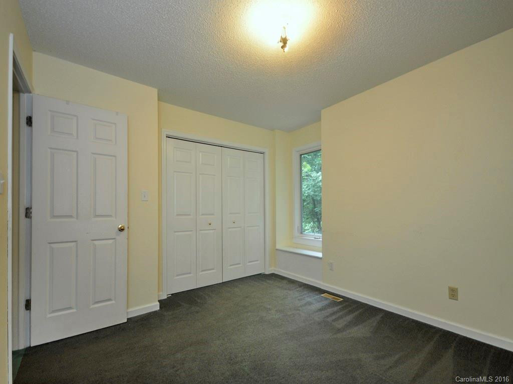 48 White Rose Lane - Photo 12