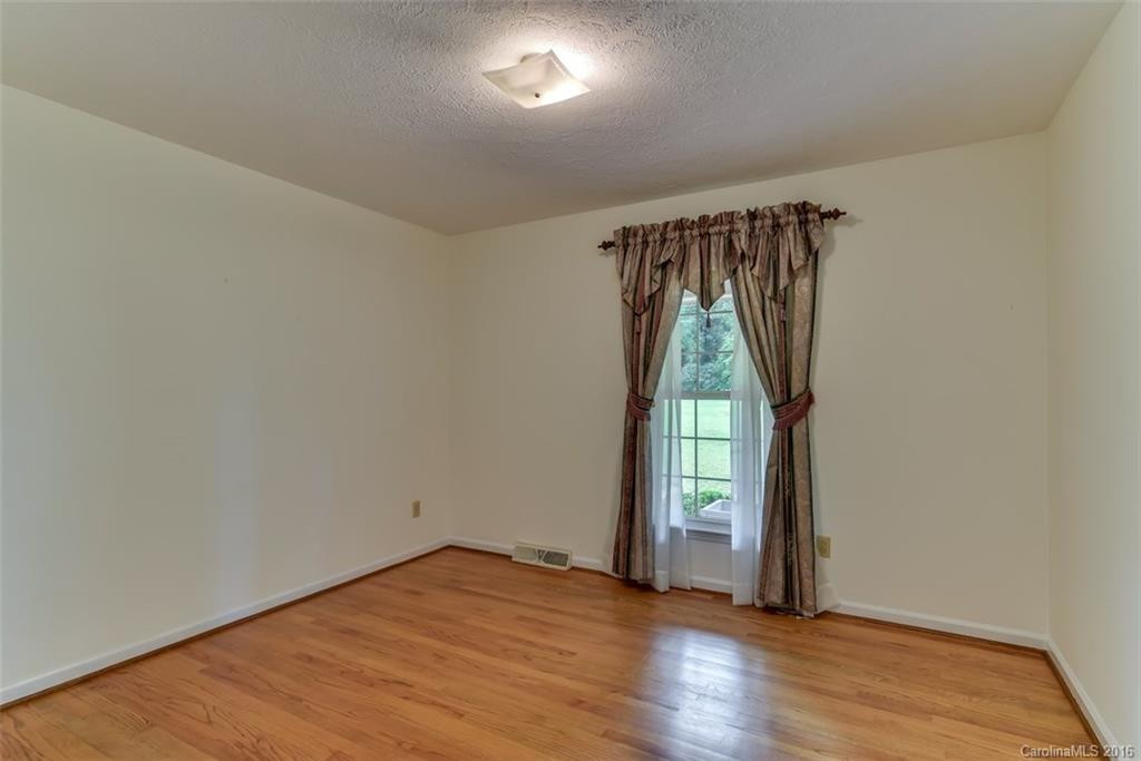 156 Mccall Drive - Photo 21