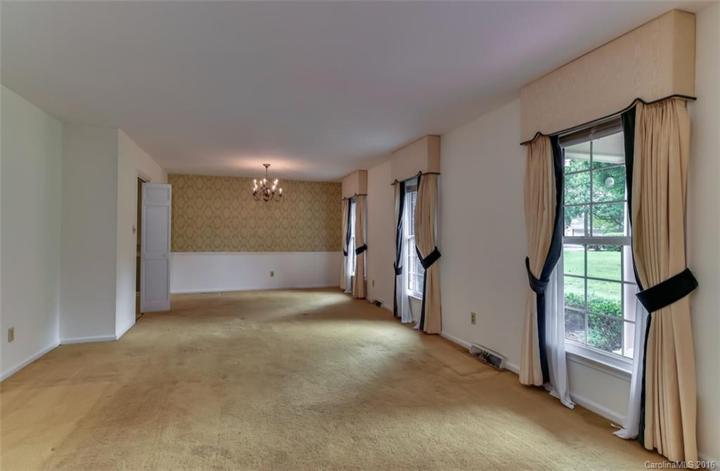 156 Mccall Drive - Photo 6