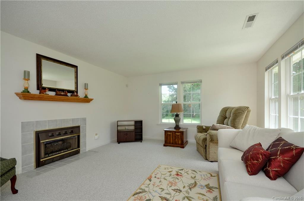 503 Woodlea Court #503 - Photo 3