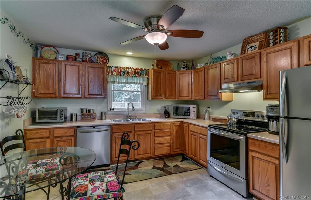 29 Bearwallow Road - Photo 5