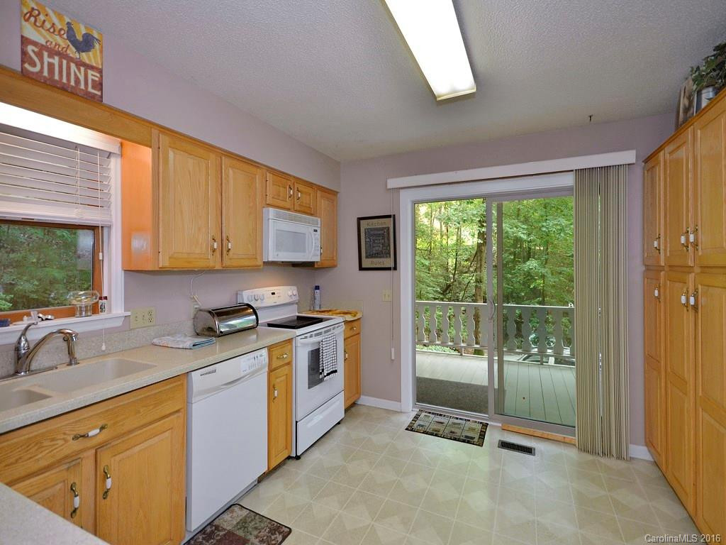 168 Surry Lane - Photo 5