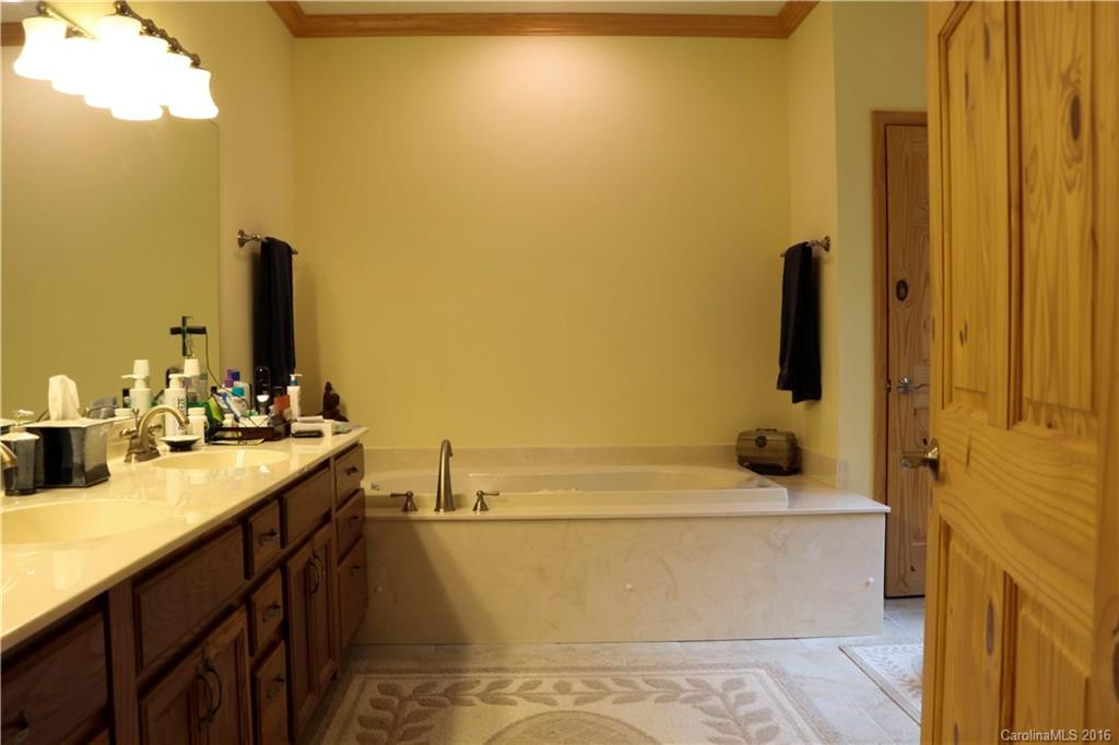 202 Sunset Lane #9 - Photo 11