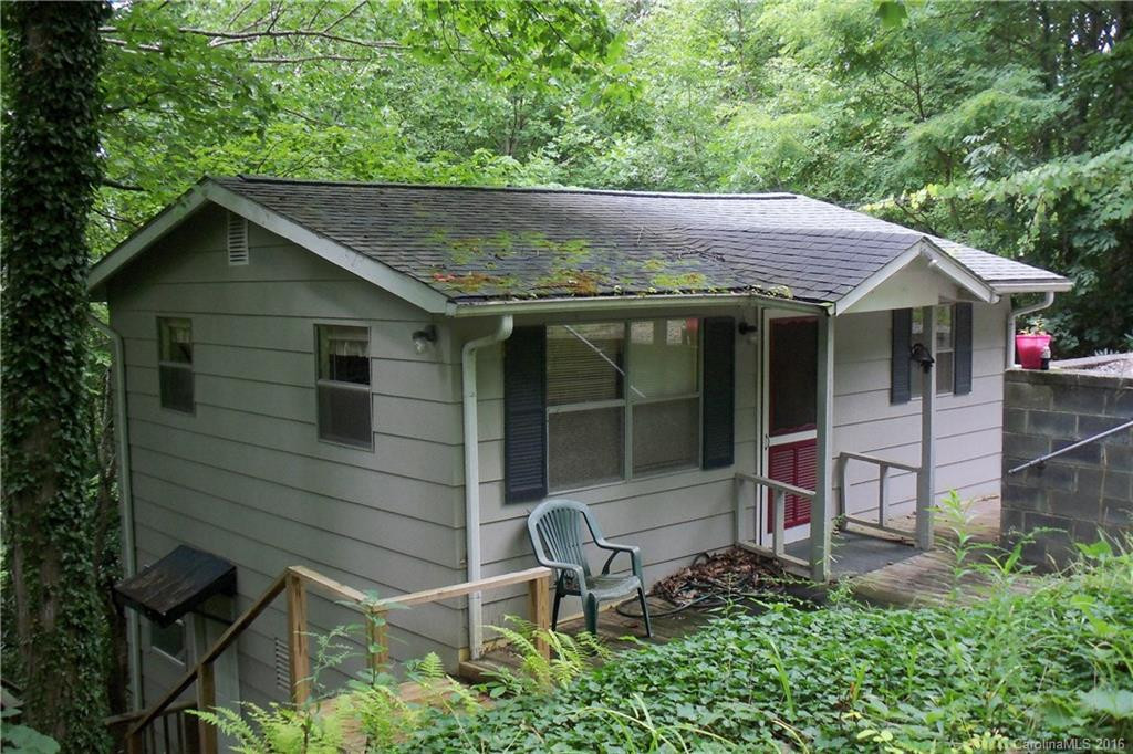 228 Barrett Road #15/16