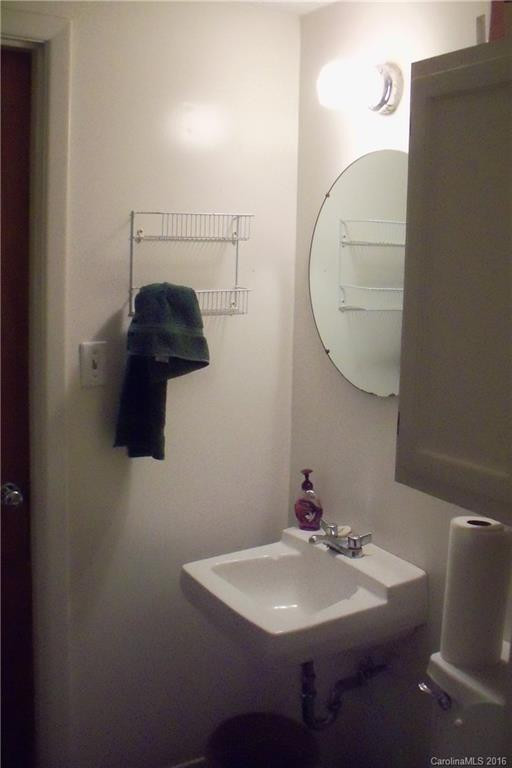 228 Barrett Road #15/16 - Photo 8