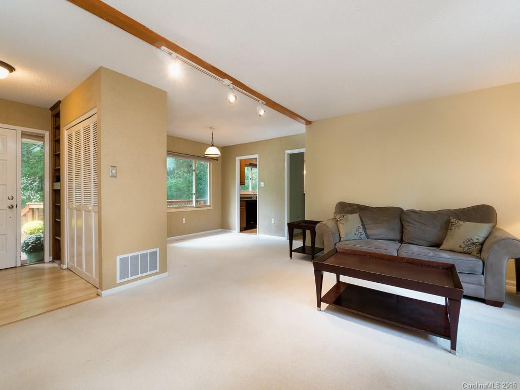 16 Chipping Green Drive - Photo 5