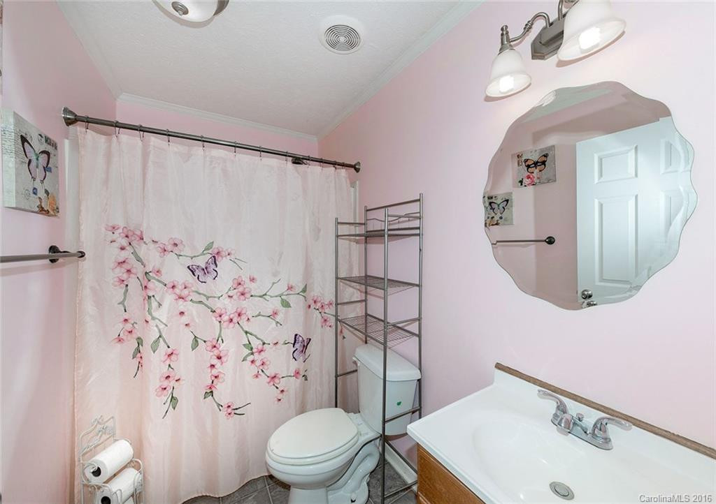 306 Staghorn Court - Photo 17