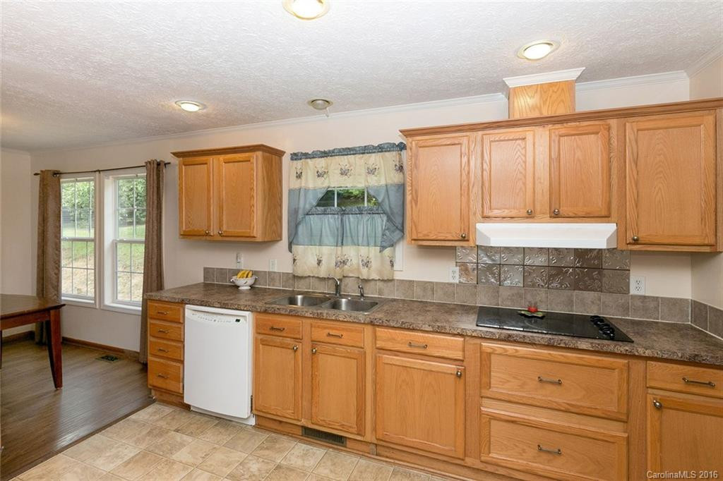 306 Staghorn Court - Photo 10