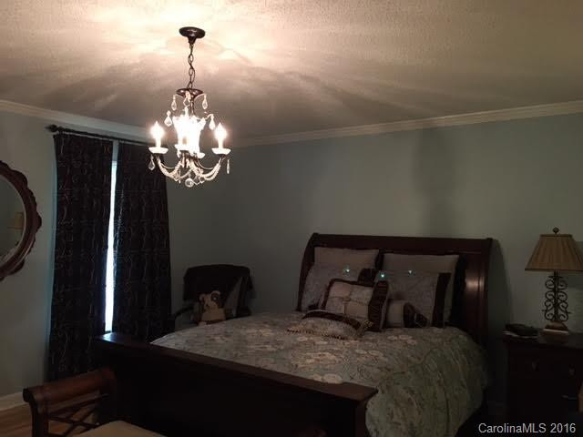 253 Countrywood Drive - Photo 11