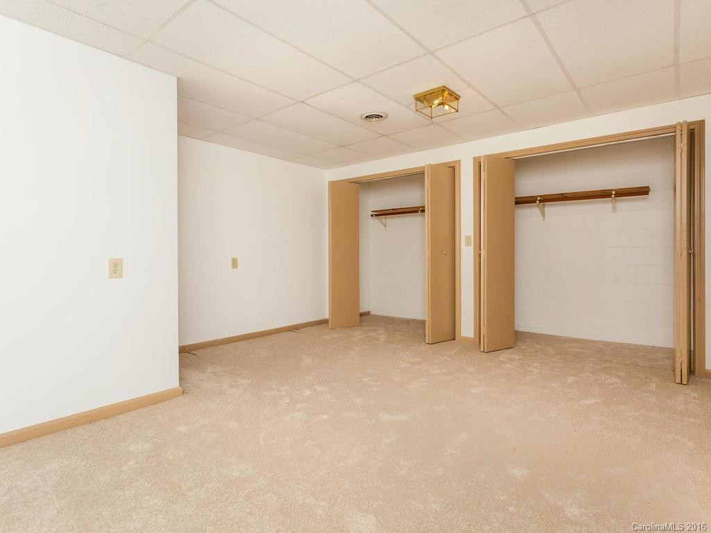 208 Heathcote Road - Photo 17