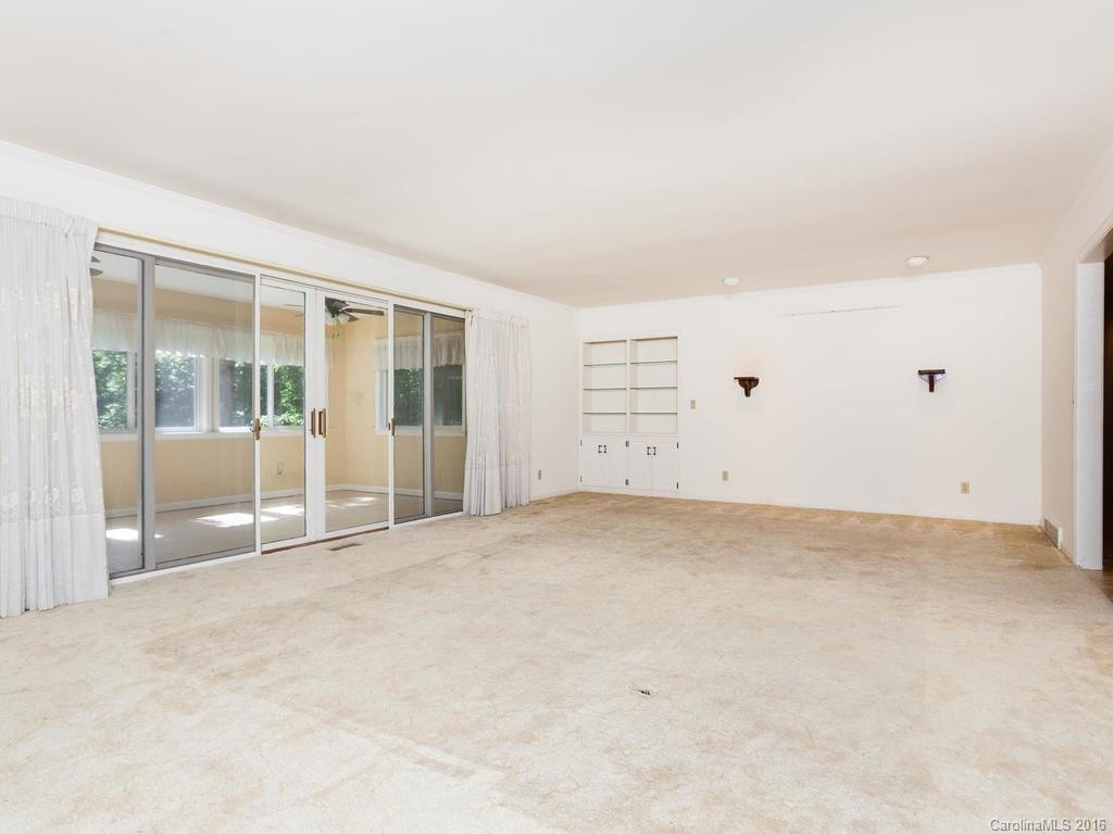 208 Heathcote Road - Photo 3