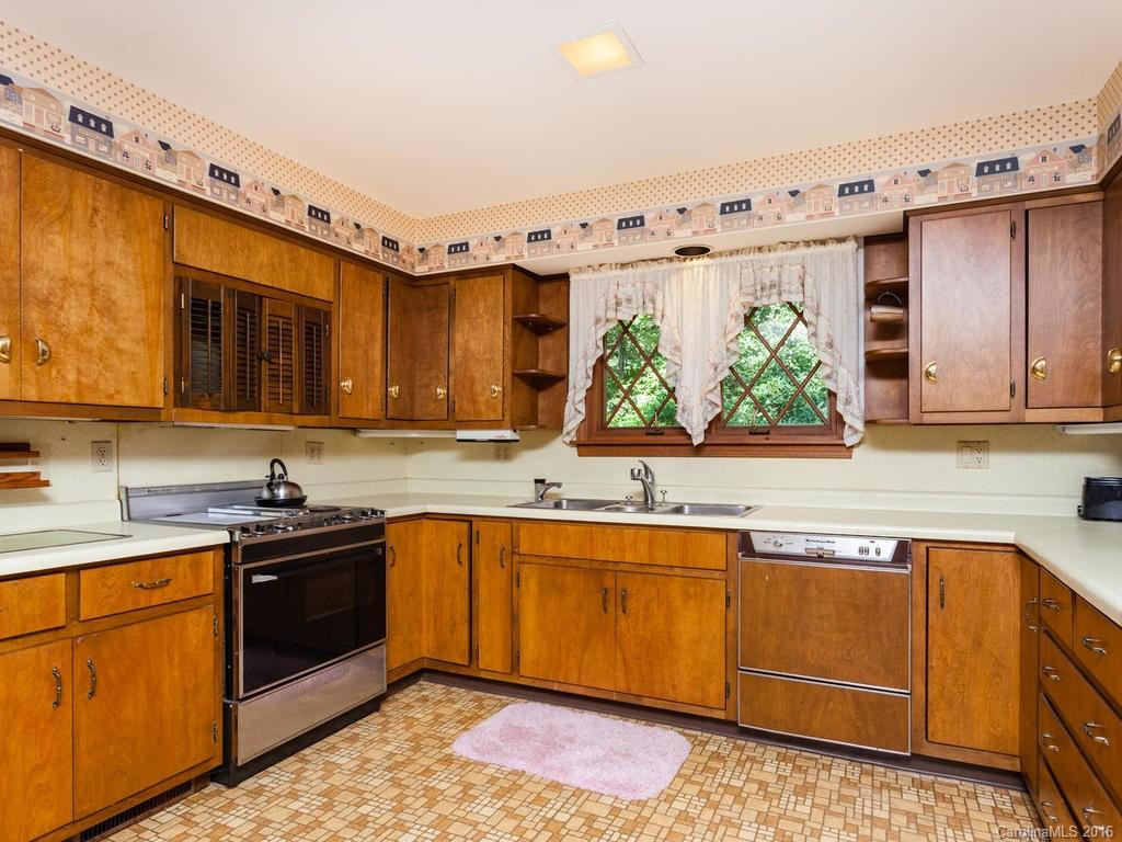208 Heathcote Road - Photo 5