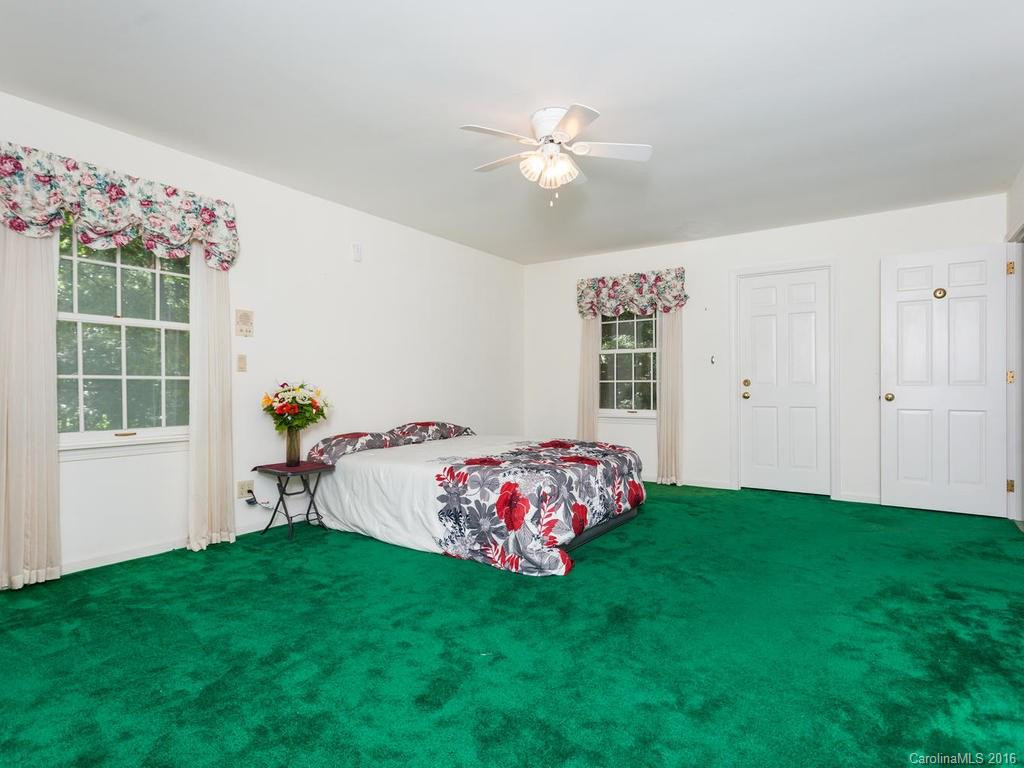 208 Heathcote Road - Photo 8