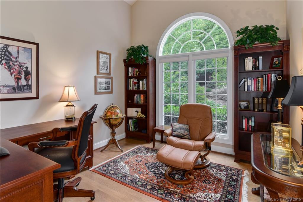 104 Inwood Court - Photo 14