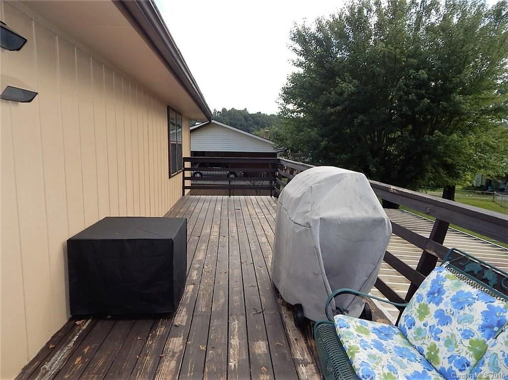 528 Country Club Road - Photo 19