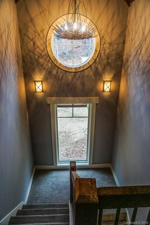 708 Blue Ridge Drive - Photo 11
