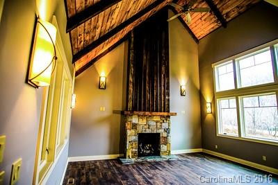 708 Blue Ridge Drive - Photo 3