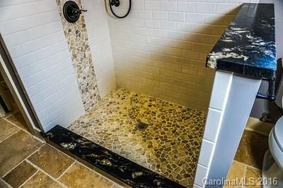 708 Blue Ridge Drive - Photo 10