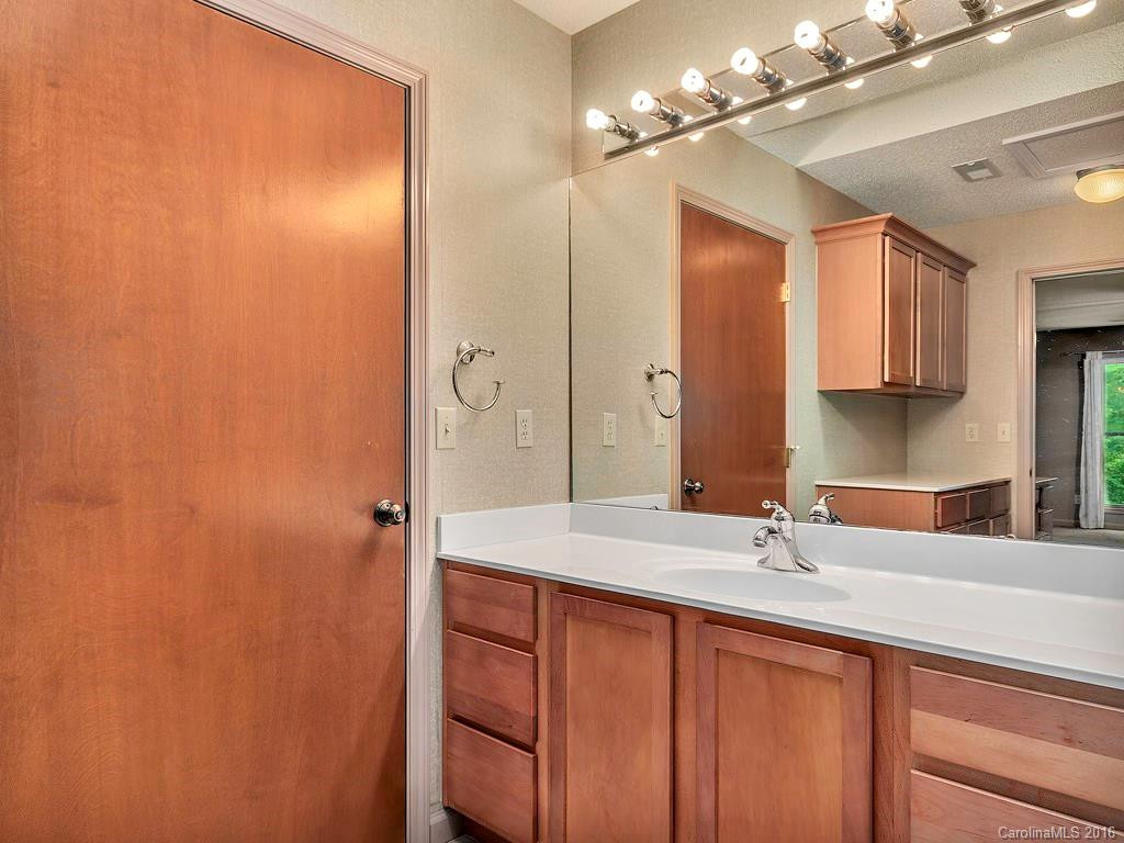 284 Gaither Ray Drive - Photo 16