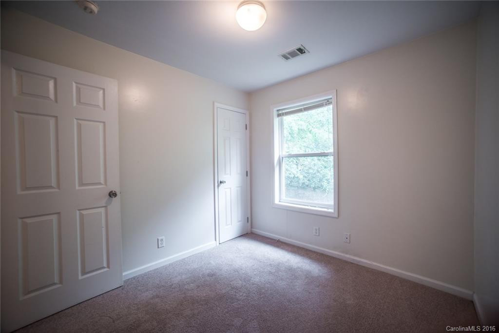274 Clayton Avenue #B - Photo 14