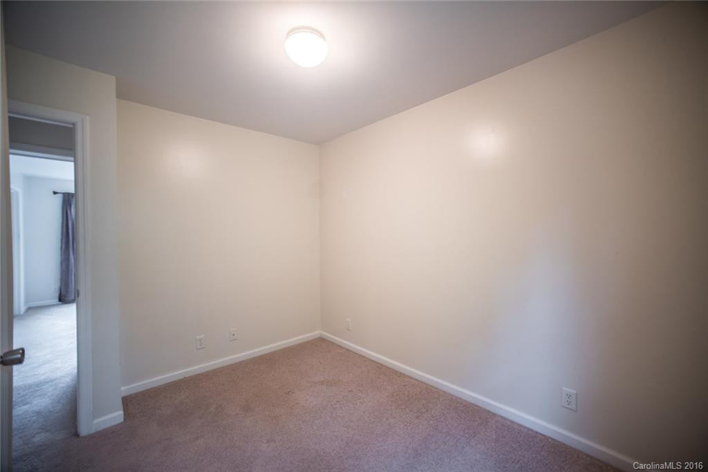 274 Clayton Avenue #B - Photo 16