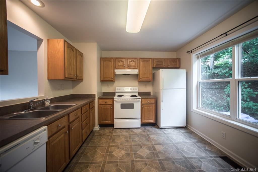 274 Clayton Avenue #B - Photo 4