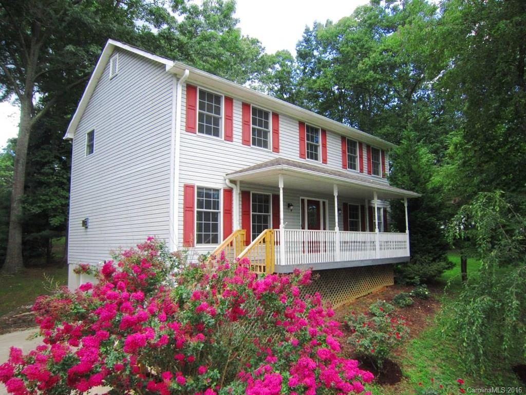 12 Nicola Drive