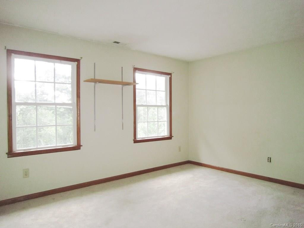 12 Nicola Drive - Photo 13